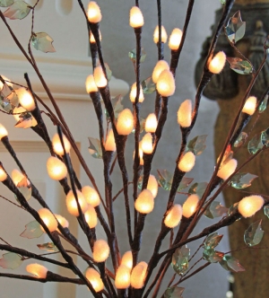 Lighted Natural Willow 80 Bulb - 5 Stems - Electric - 39 Inch